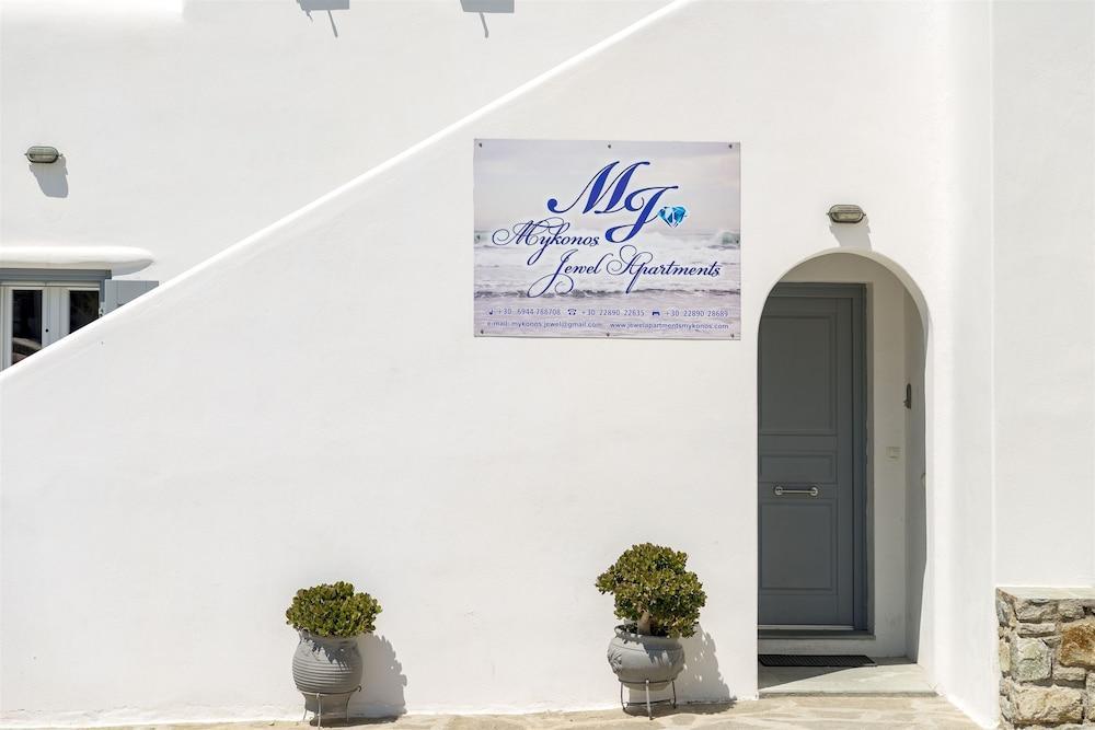 Jewel Mykonos *